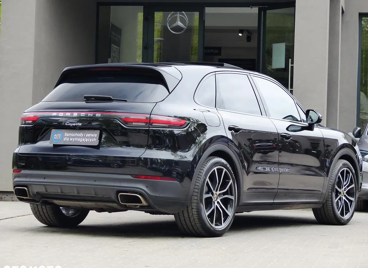 Porsche Cayenne cena 349900 przebieg: 35200, rok produkcji 2019 z Stęszew małe 191